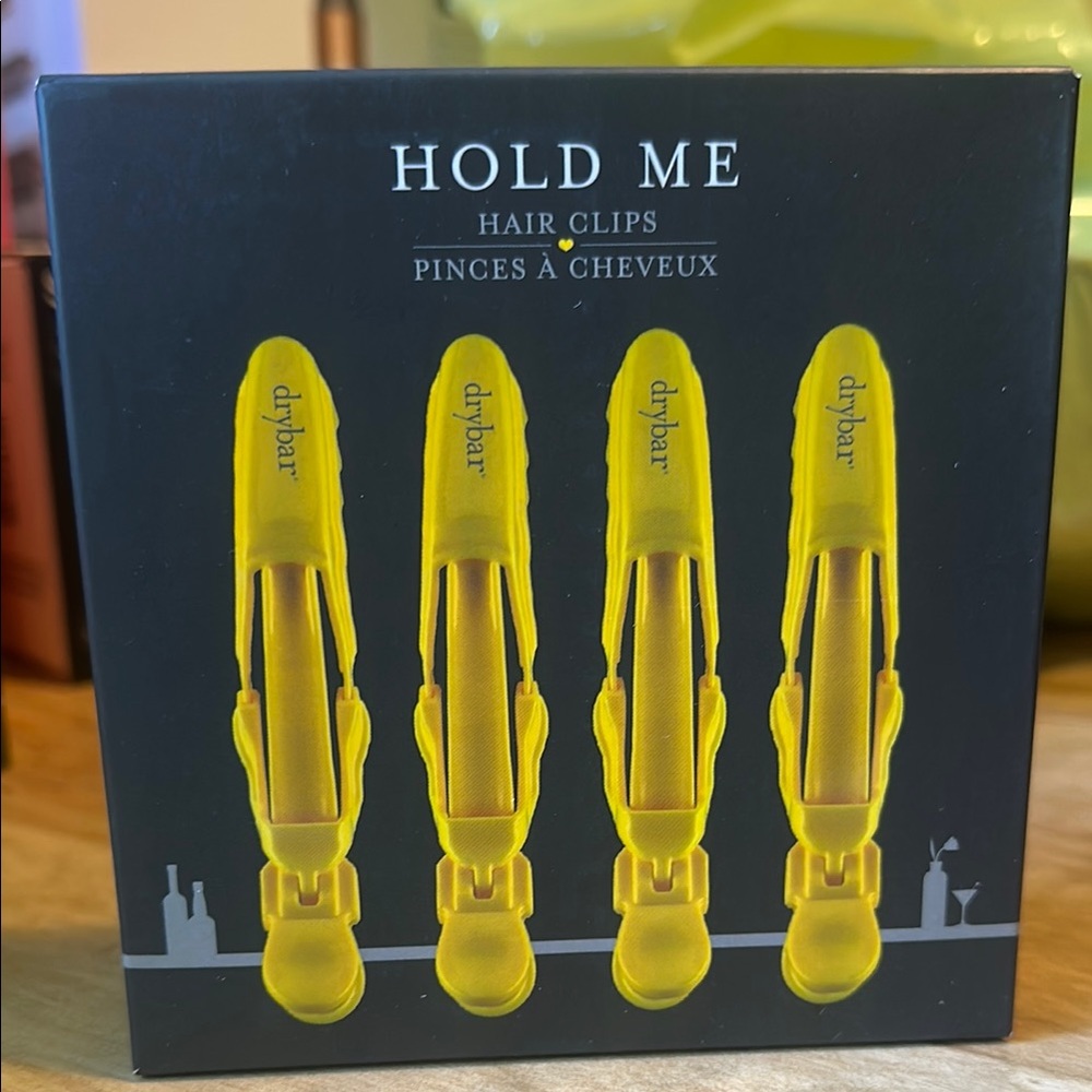 Drybar Hold Me Hair Clips in Vibrant Yellow